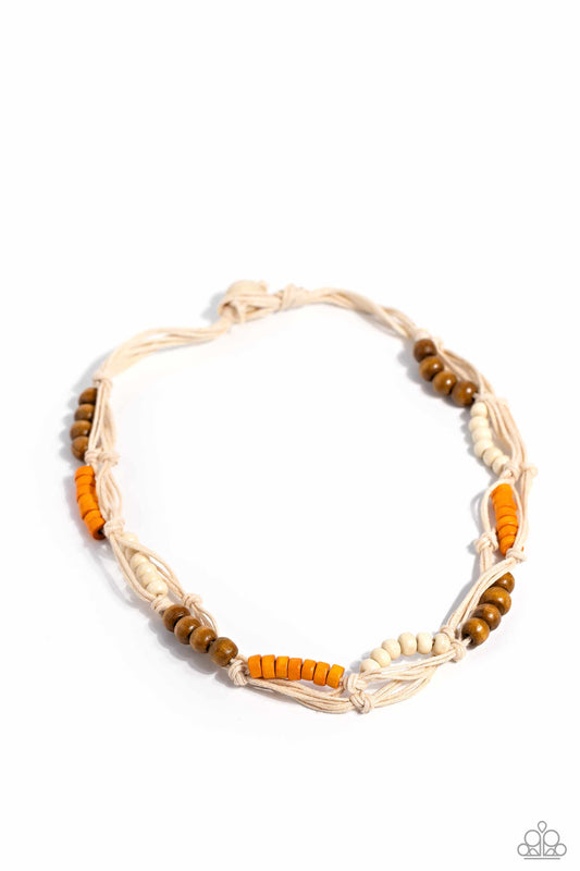 Entrada Escapade - Orange Necklace