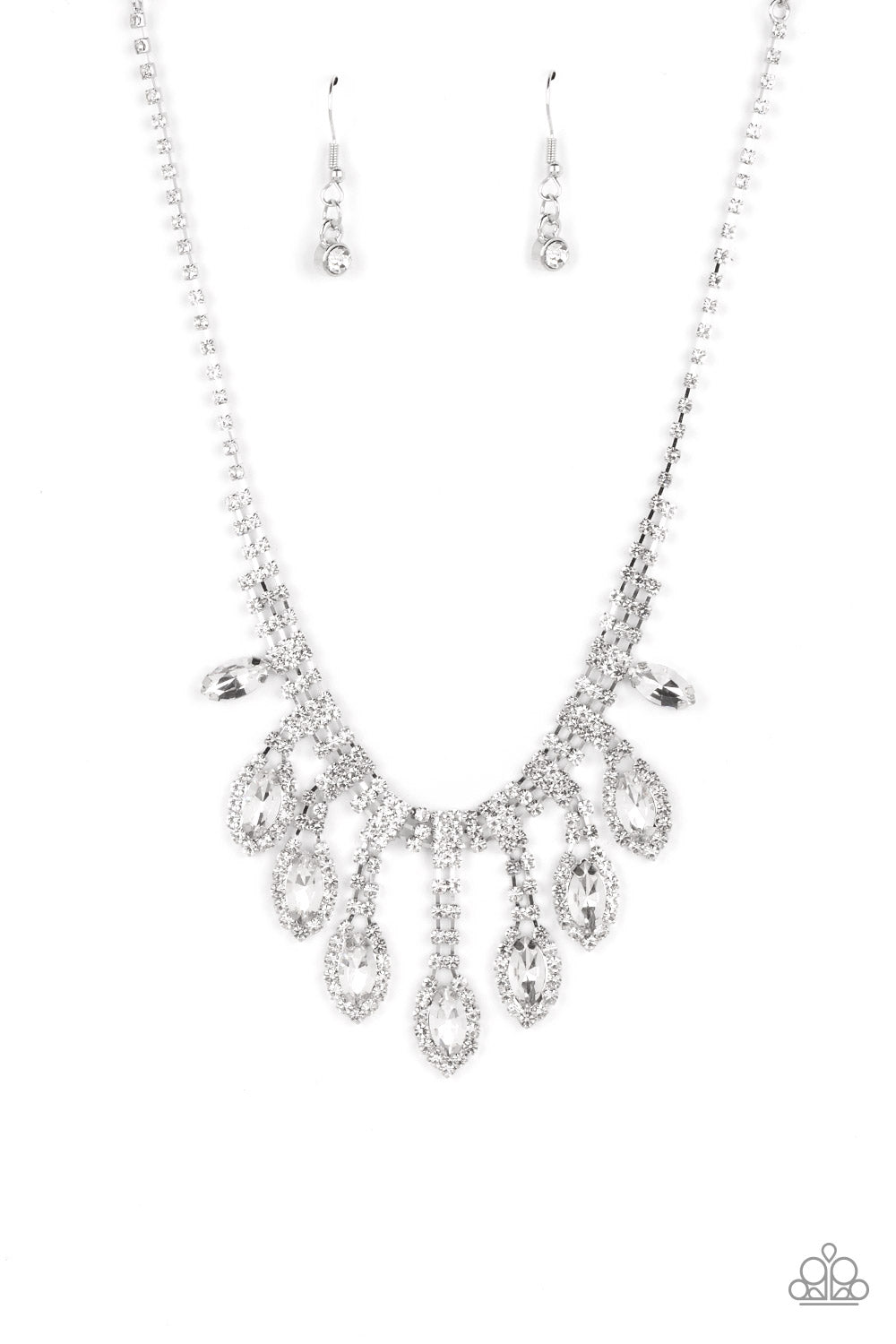 REIGNING Romance - White Necklace - LOP Exclusive - November 2022