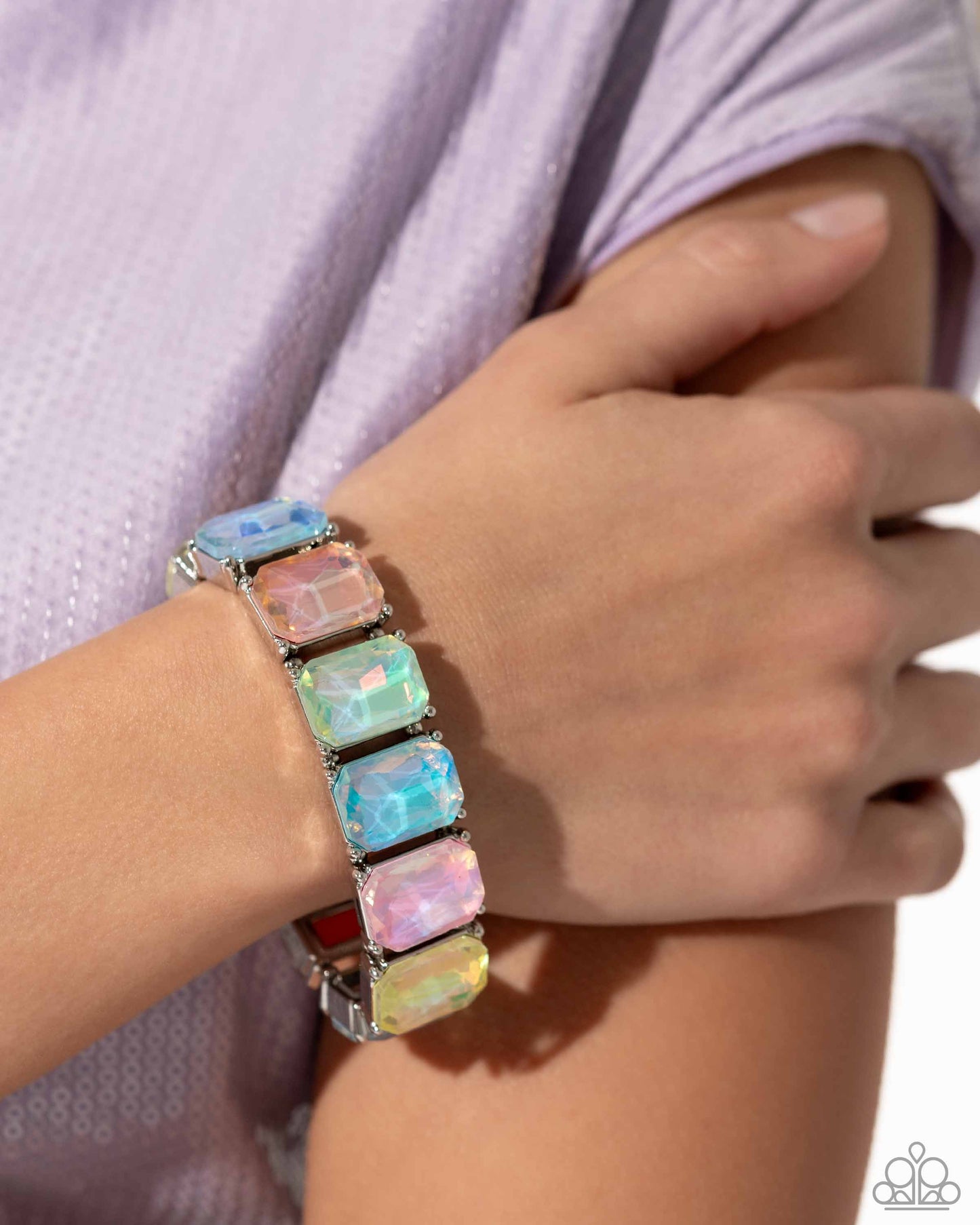 Glamorous Getaway - Multi Opalescent Stretch Bracelet - Exclusive Life of the Party March 2024