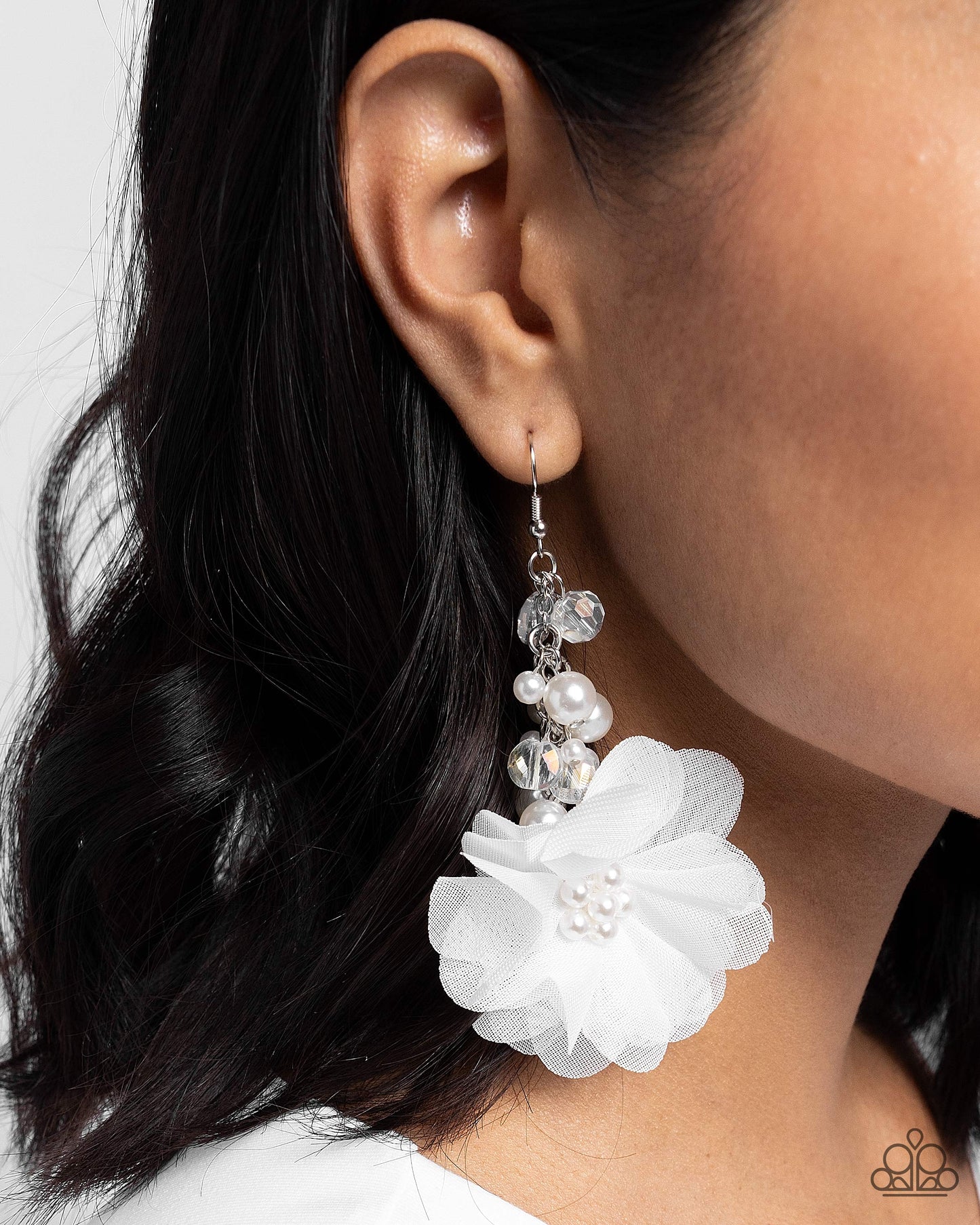 Fashionable Flower Girl - White Earring