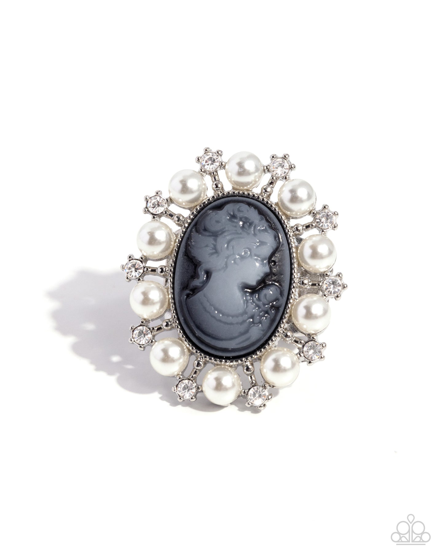 Vintage Glam - Black Ring