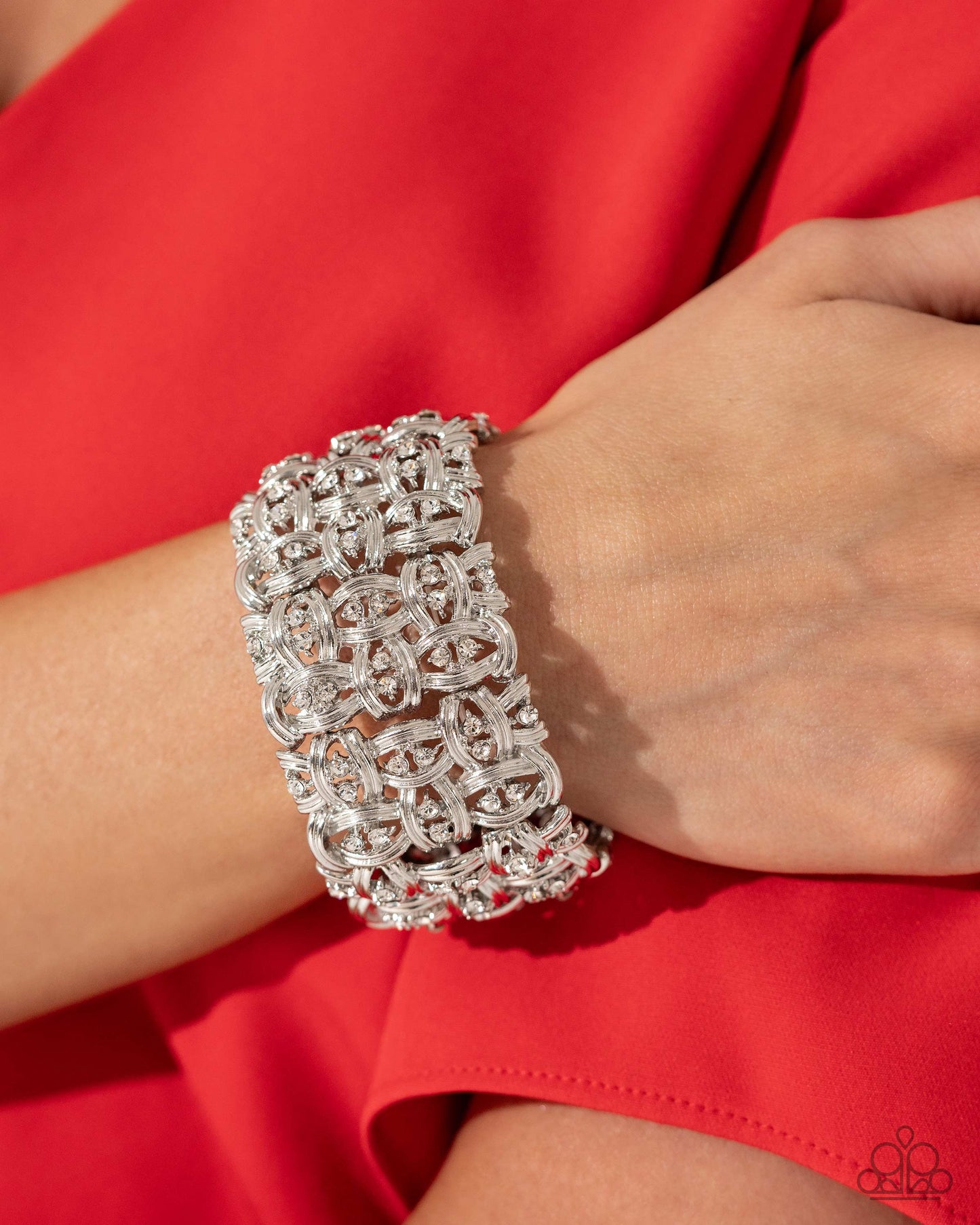 Woven Wardrobe - White Stretchy Bracelet - Exclusive Life of the Party September 2024