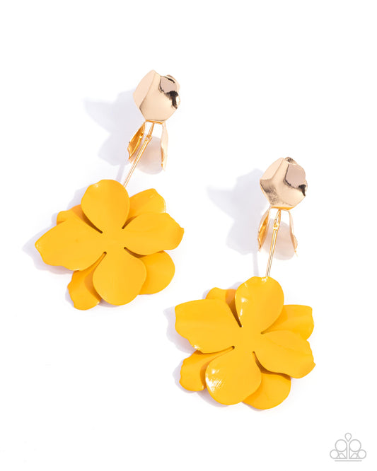 Malibu Moderato - Gold Earring