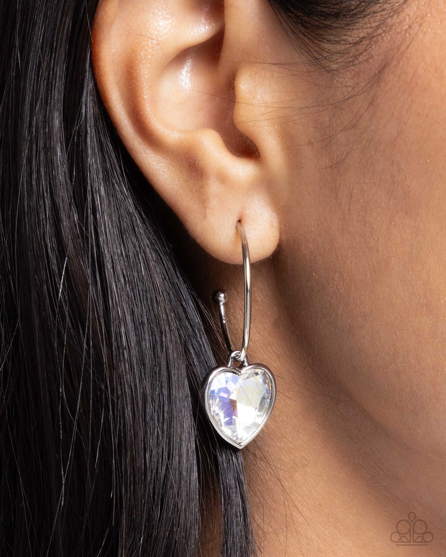 Diamond of the Night - White Earring