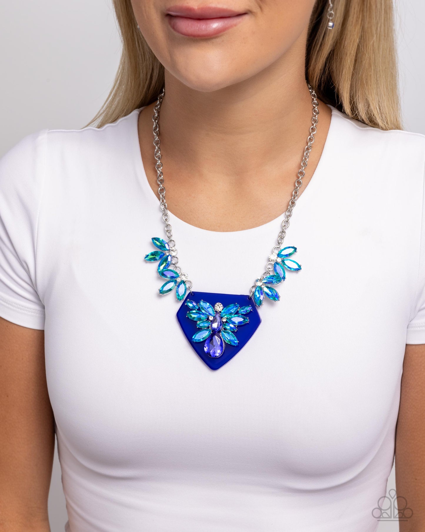 Scintillating Shield - Blue Necklace