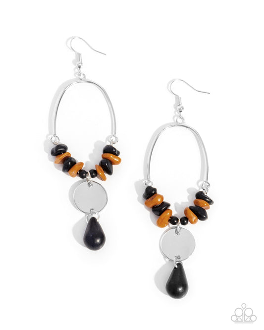 Suspended Santa Fe - Black Earring