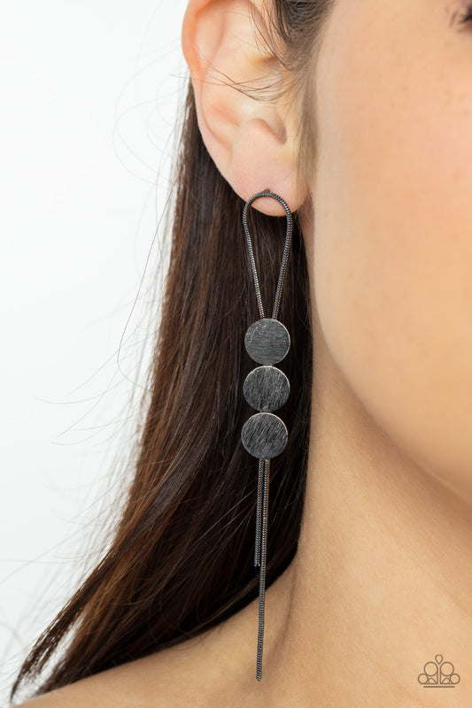 Bolo Beam - Black Earring