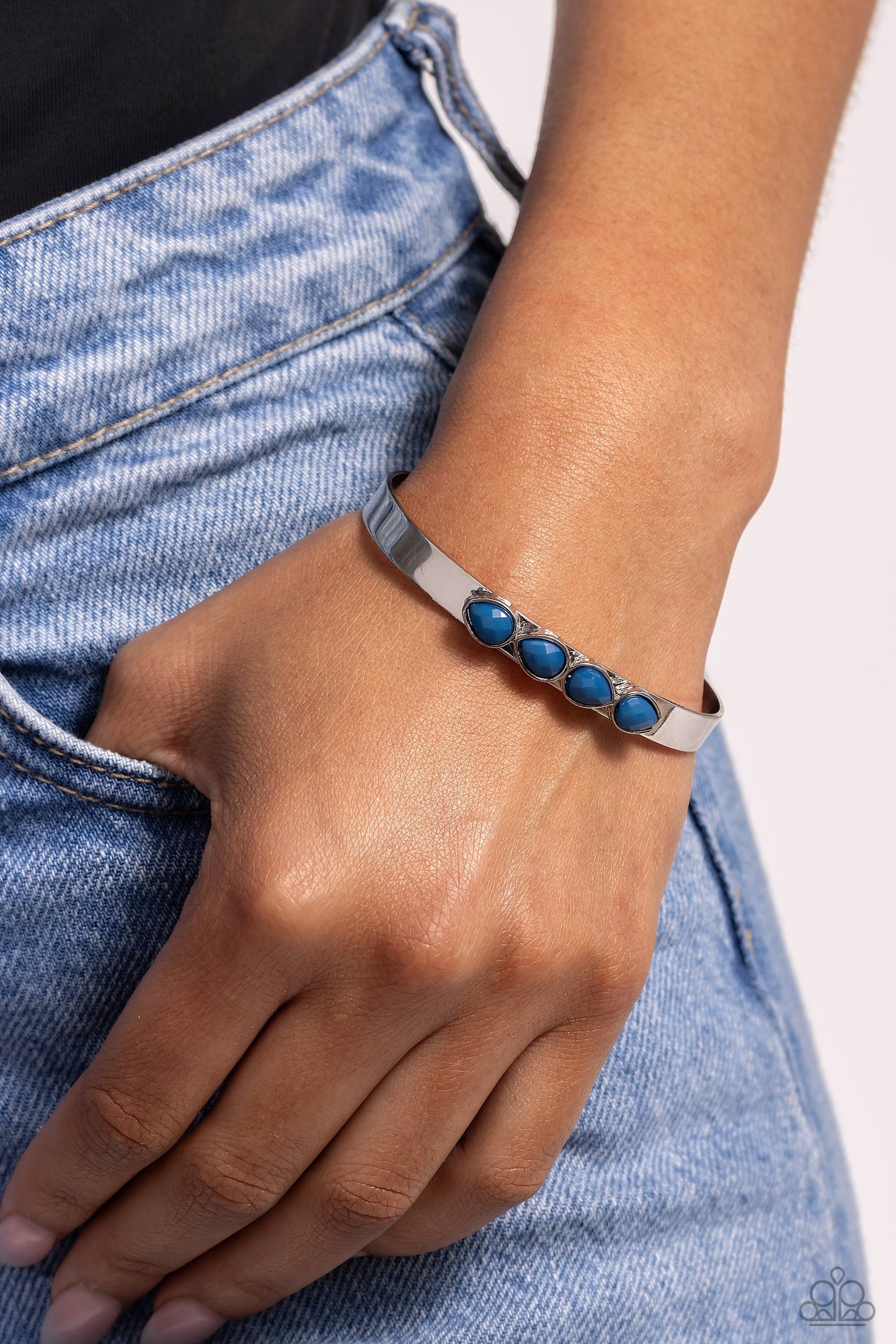 Prismatically Petite - Blue Bracelet