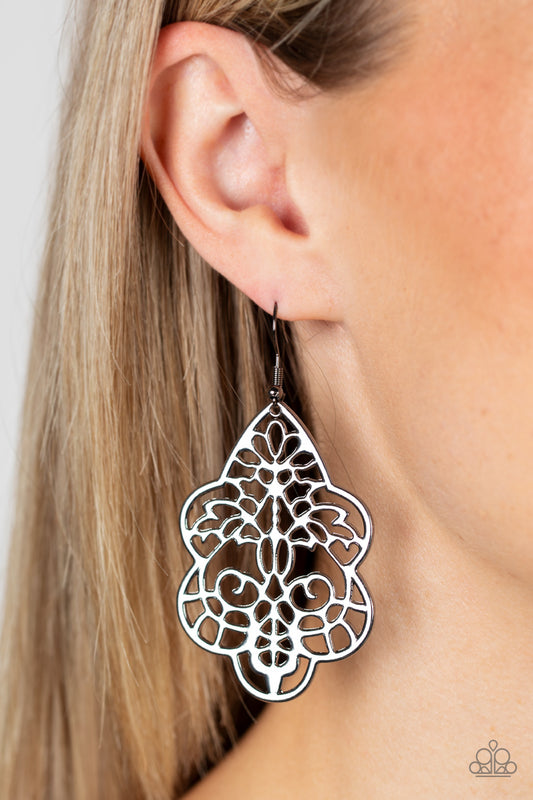 Festive Foliage - Black Earring