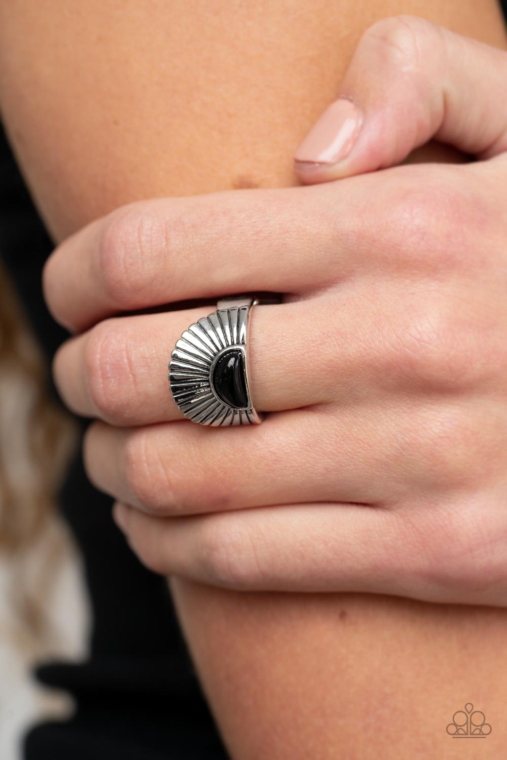 Fabulously FAN-tabulous - Black Ring