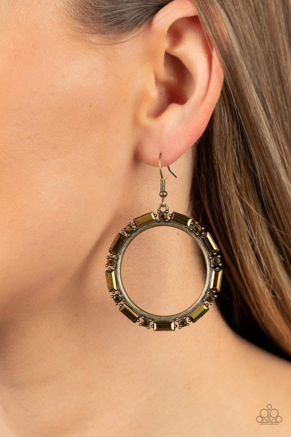 Gritty Glow - Brass Earring