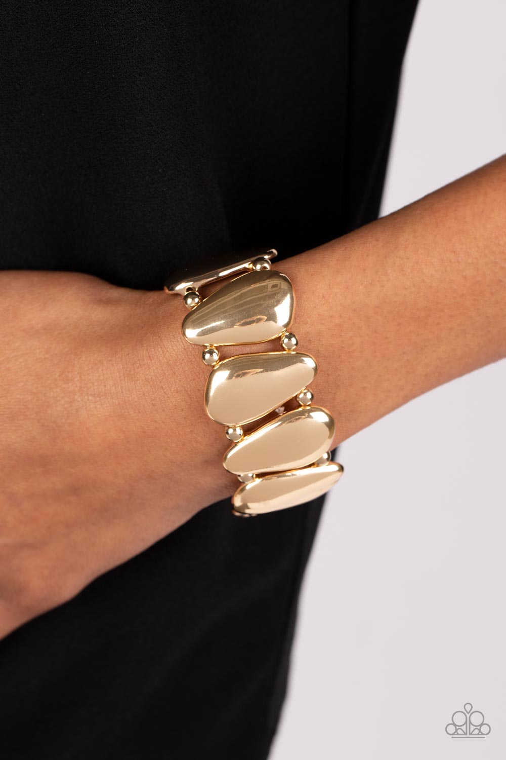 Classy Cave - Gold Bracelet