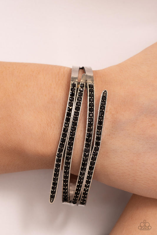 CURVED Lines - Black Bracelet