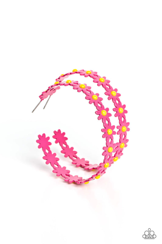 Daisy Disposition - Pink Earring