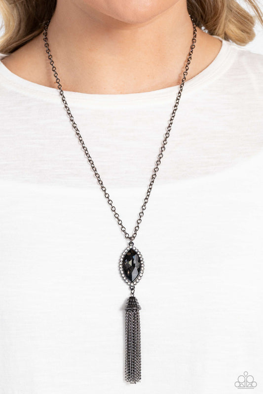 Tassel Tabloid - Black Necklace