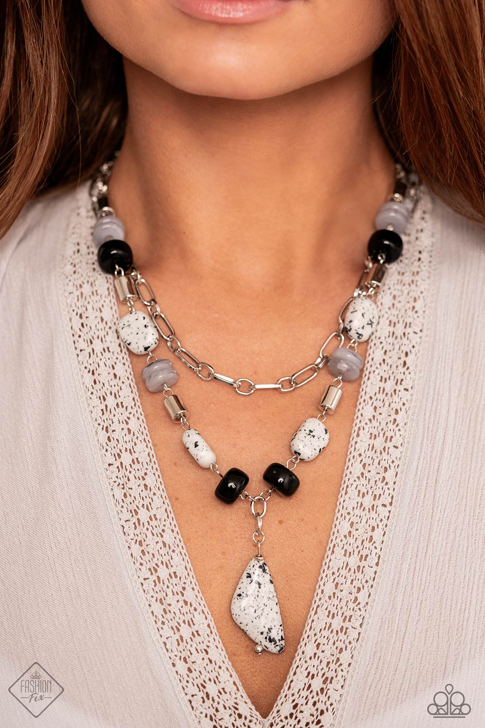 High-End Habitat - Black Necklace - Fashion Fix October 2023