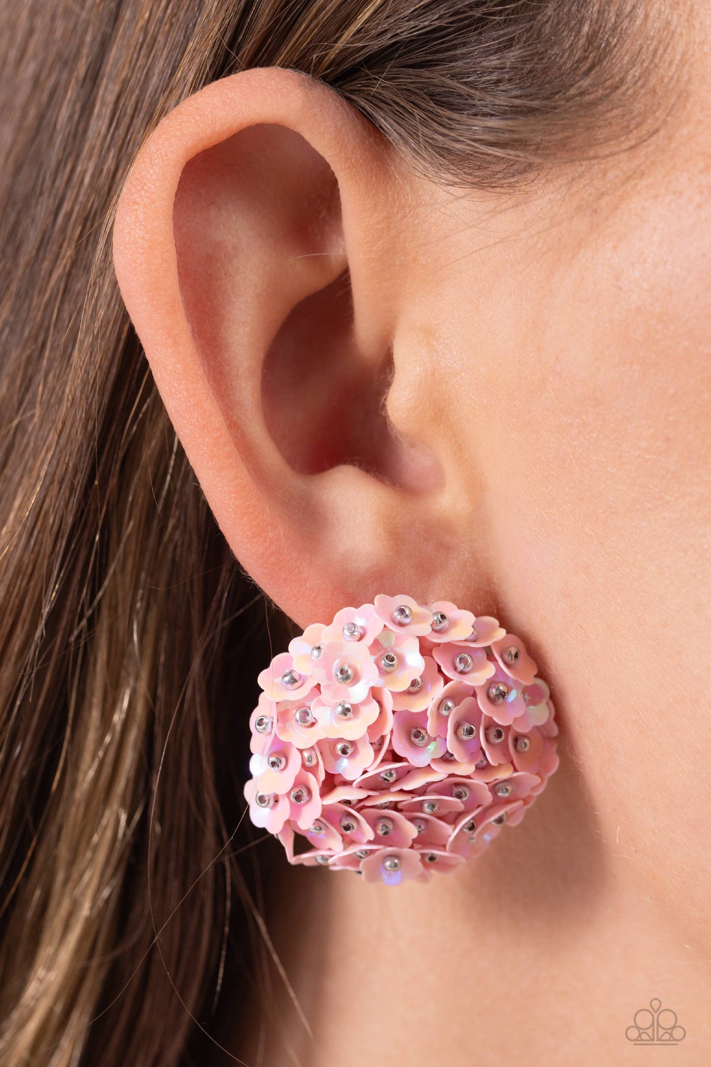 Corsage Character - Pink Earring