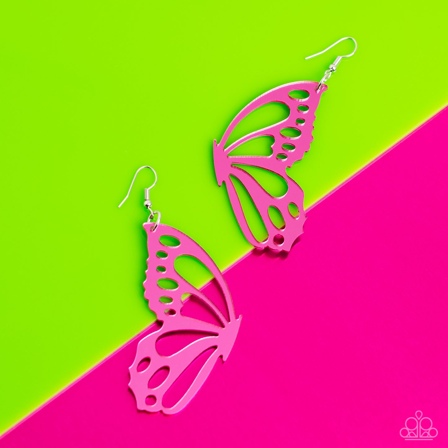 WING of the World - Pink Earring