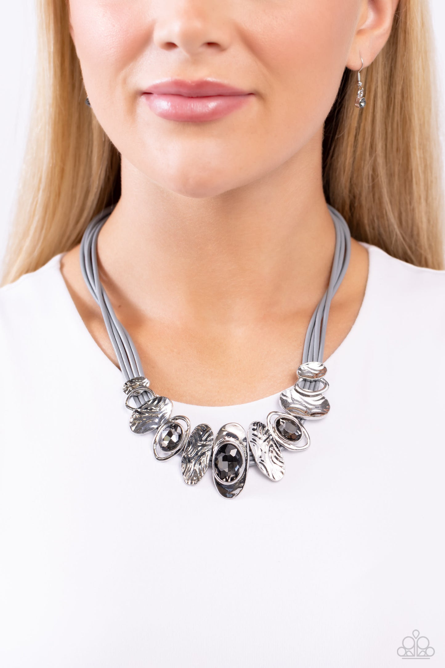 Sliding Splendor - Silver Necklace