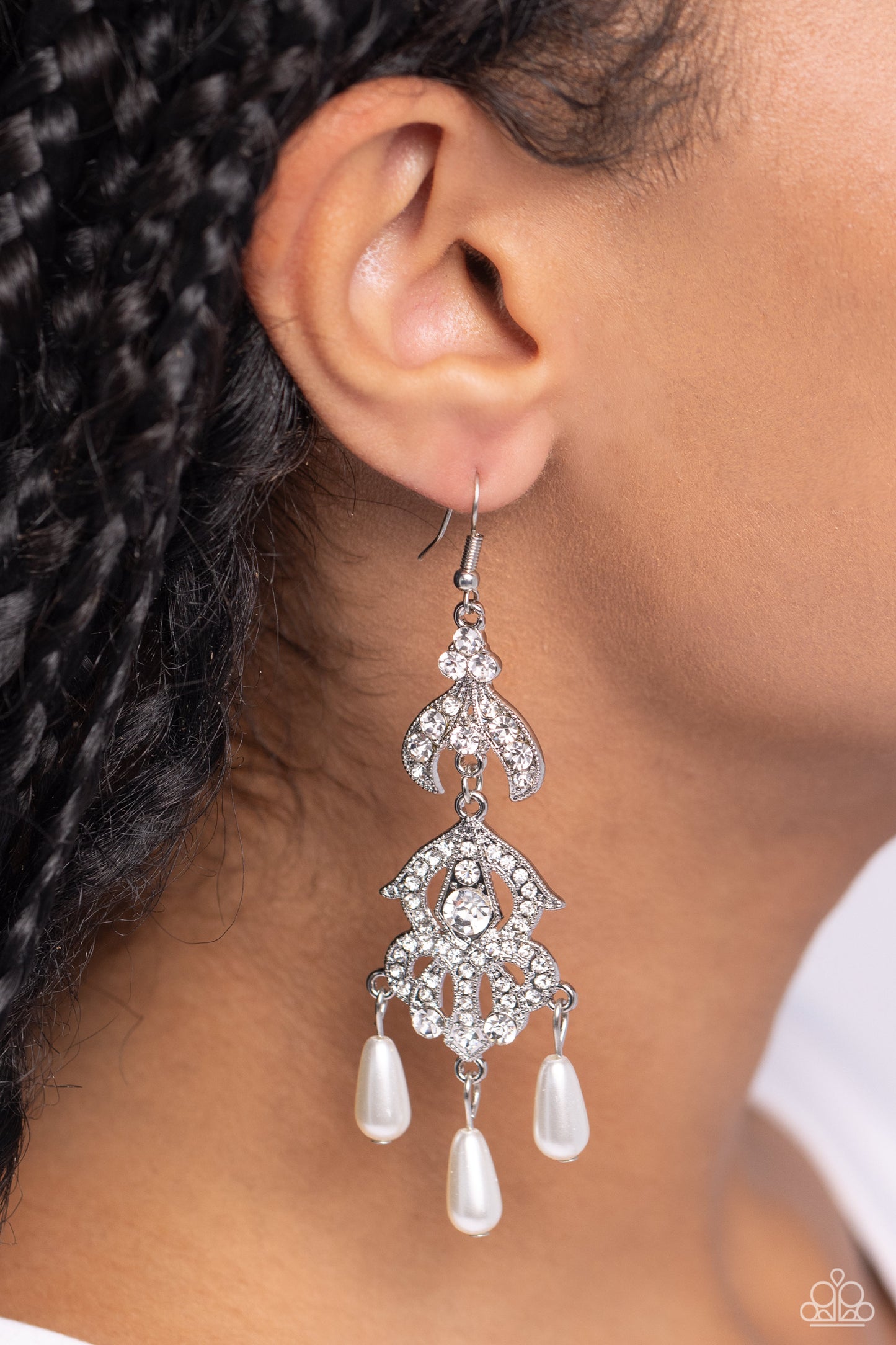 Cosmopolitan Combo - White Earring