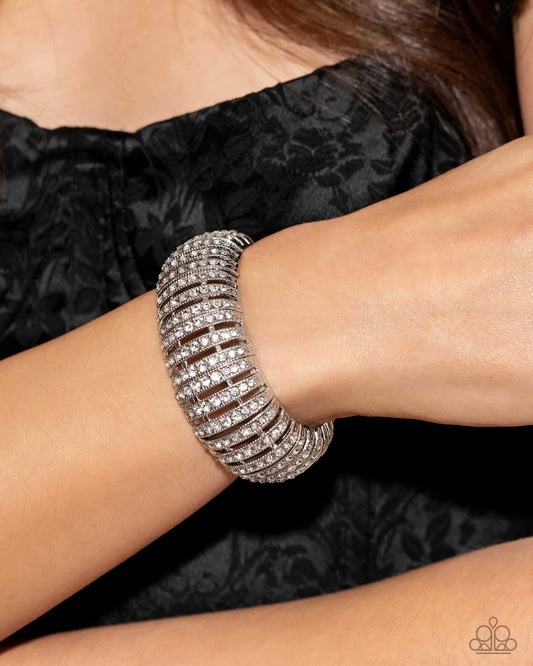 Appealing A-Lister - White Stretch Bracelet - Exclusive EMP 2024